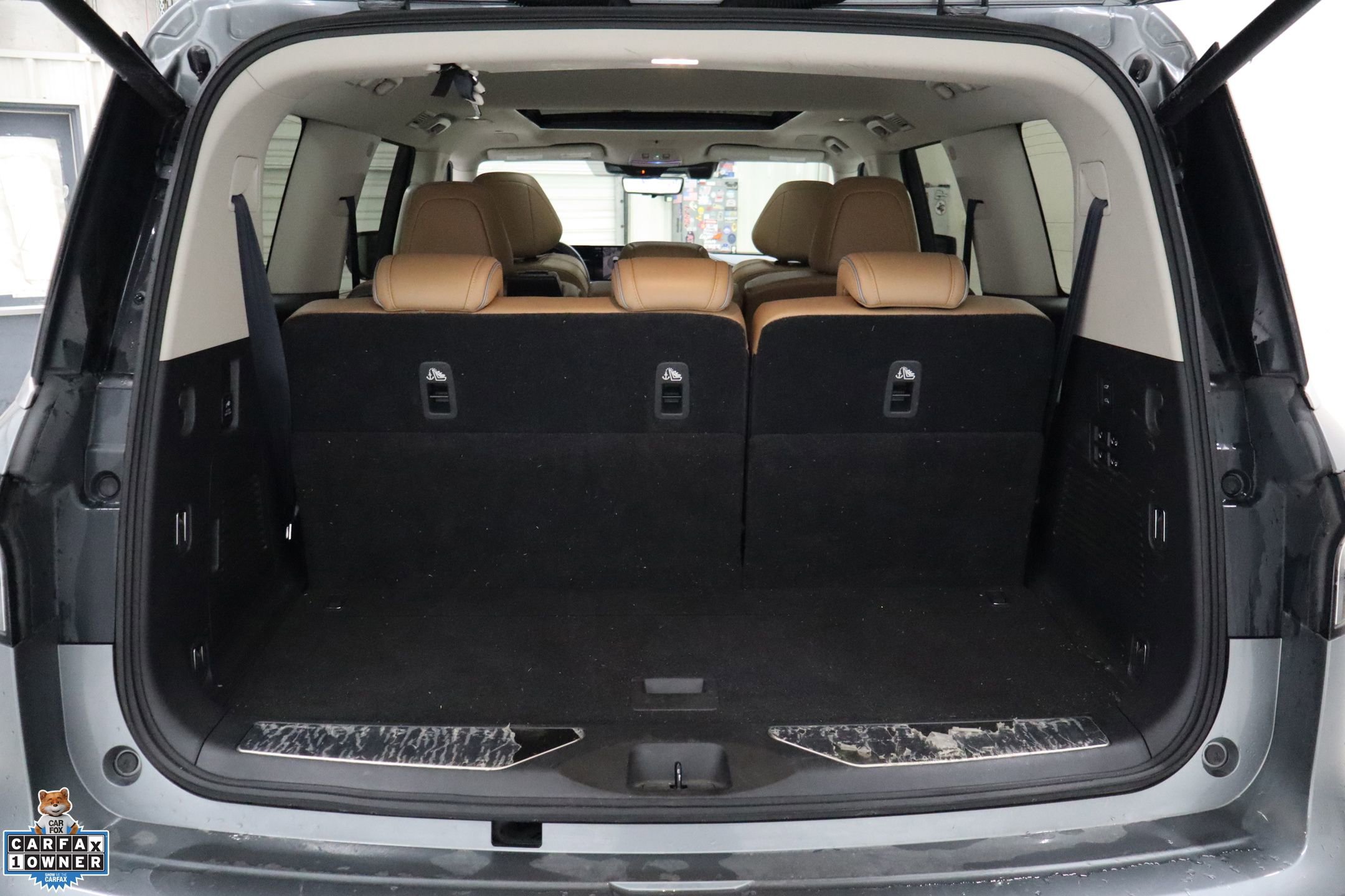 Used 2025 INFINITI QX80 Sensory image 29