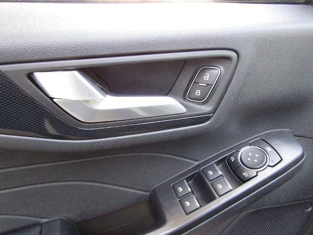 Certified 2025 Ford Escape ST-Line AWD/4WD image 20
