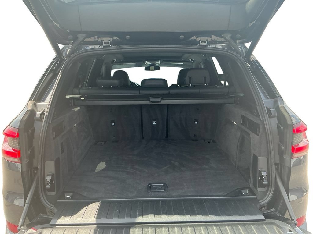 Used 2023 BMW X5 xDrive40i w/ Premium Package AWD/4WD image 24