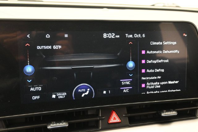 Used 2025 Kia Sportage EX AWD/4WD image 22