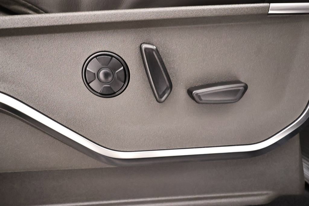 Certified 2025 Ford F350 Platinum w/ Platinum Plus Package image 25