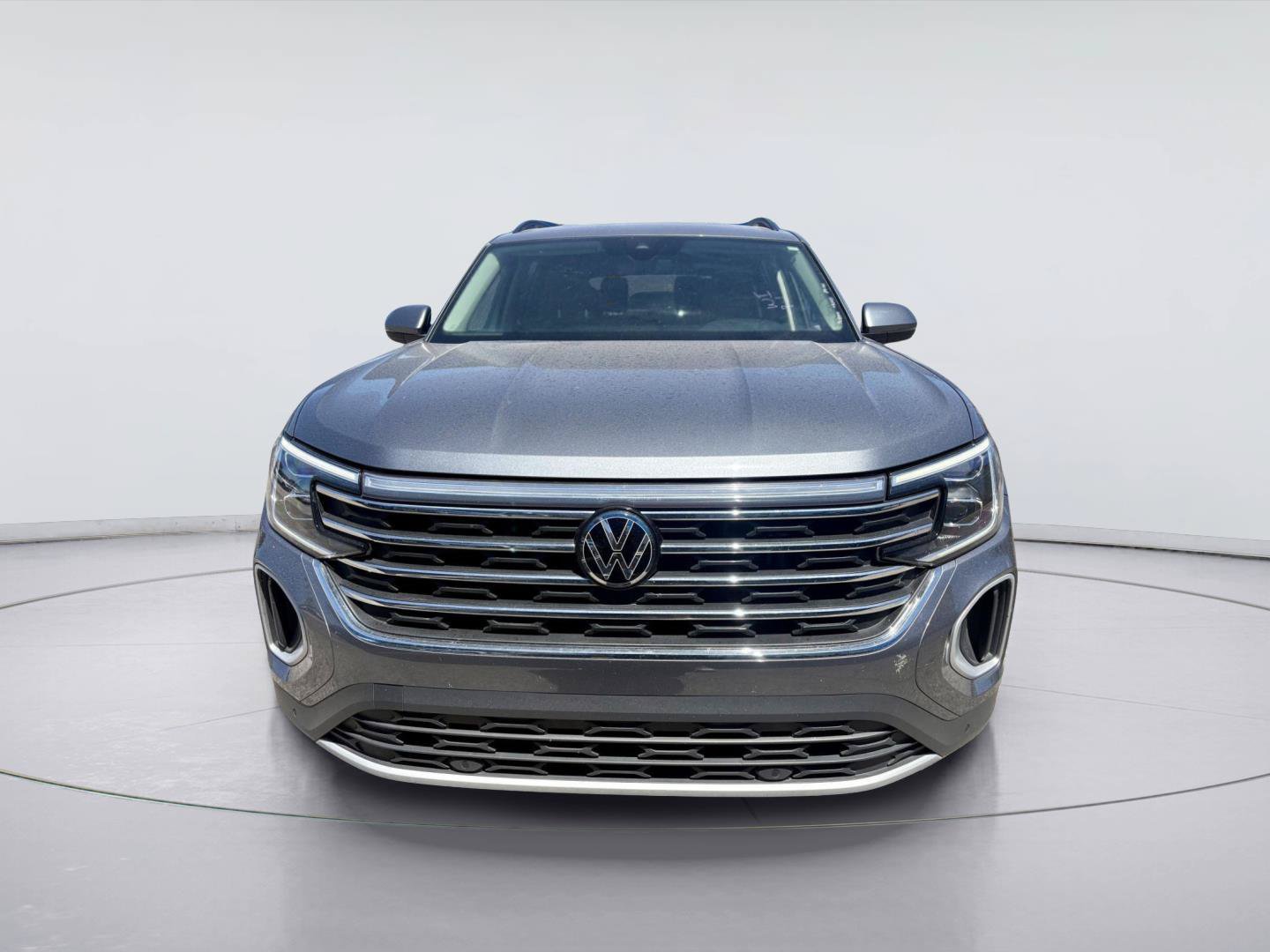 Used 2024 Volkswagen Atlas SE FWD image 6