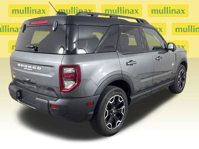 Certified 2025 Ford Bronco Sport Outer Banks w/ Outer Banks Tech Package+ AWD/4WD image 4