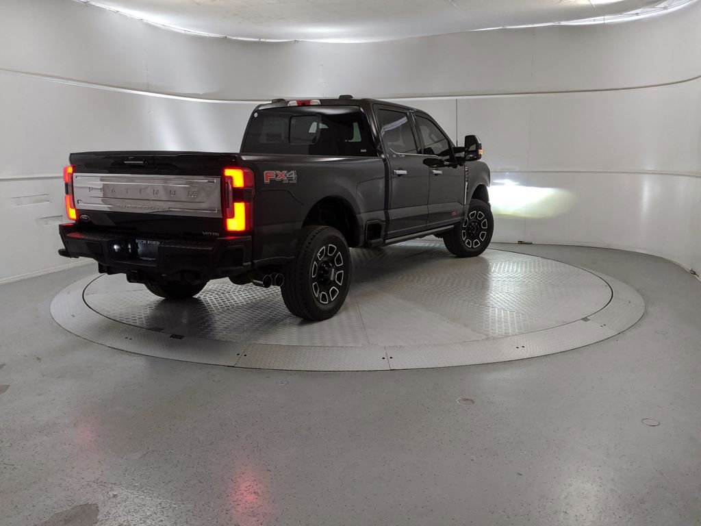 Certified 2024 Ford F250 Platinum image 3