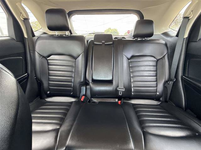 Certified 2024 Ford Edge SEL w/ Convenience Package AWD/4WD image 17