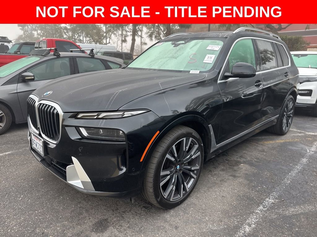Used 2023 BMW X7 xDrive40i w/ Parking Assistance Package image 16