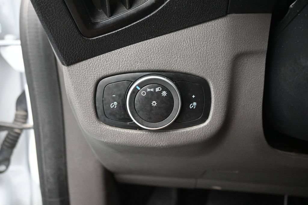 Certified 2022 Ford Transit Connect XL FWD image 12