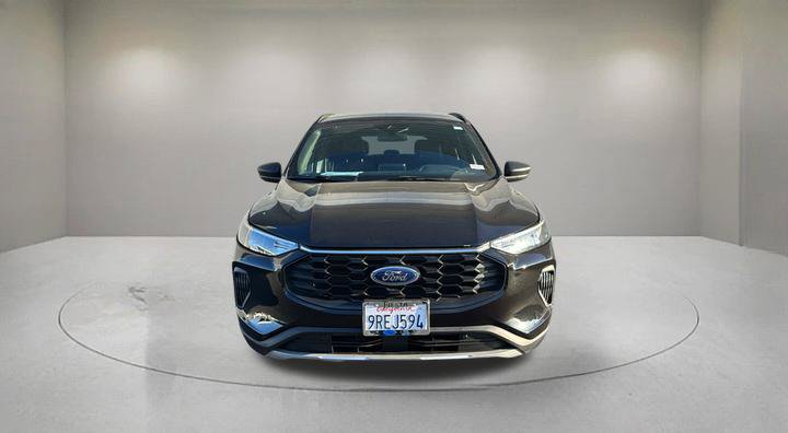 Certified 2025 Ford Escape ST-Line FWD image 2