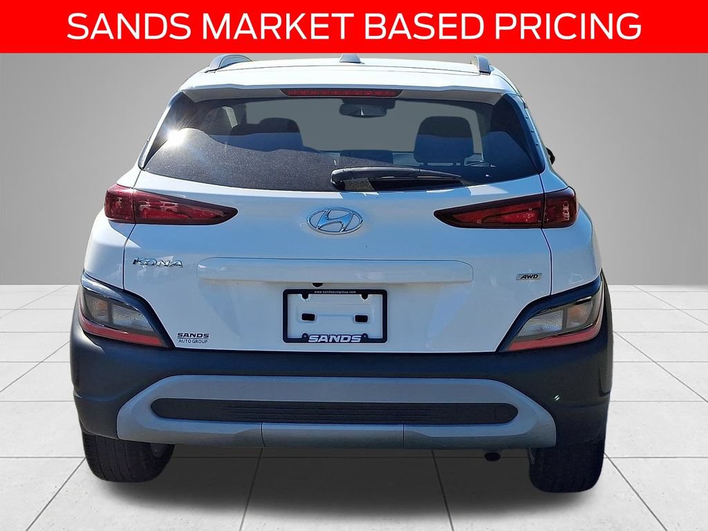 Used 2023 Hyundai Kona SEL w/ Winter Weather Package AWD/4WD image 5