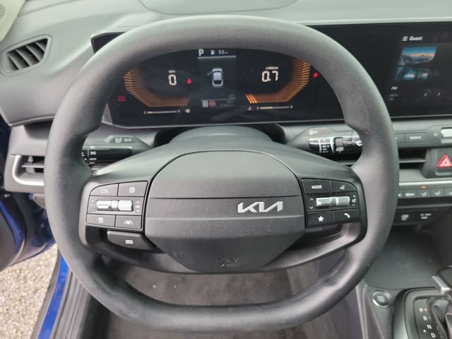 Used 2025 Kia K4 FWD image 21