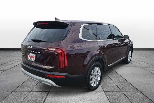Used 2022 Kia Telluride LX AWD/4WD image 5
