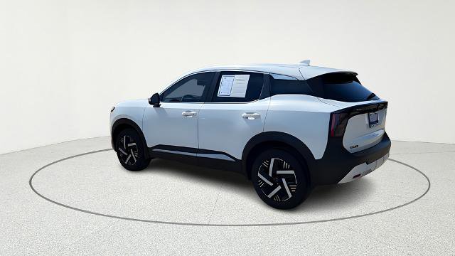 Used 2025 Nissan Kicks SV image 6