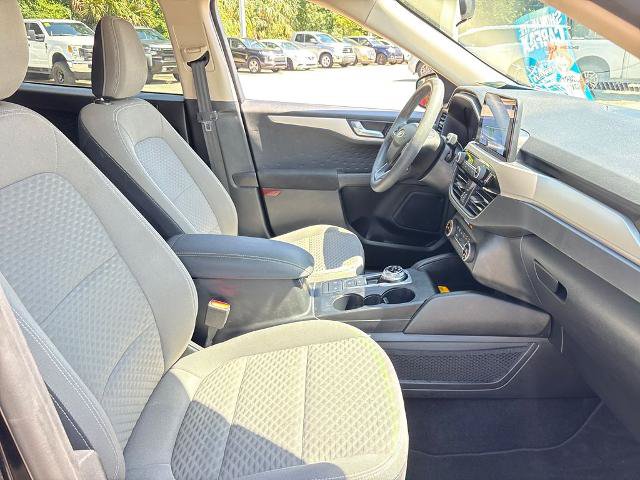 Certified 2020 Ford Escape SE FWD image 28
