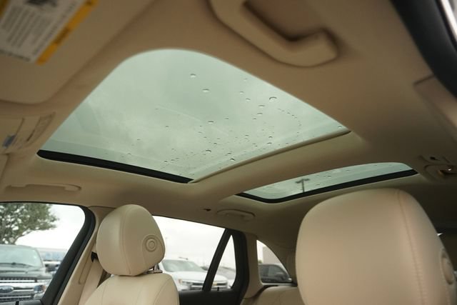 Used 2022 Mercedes-Benz GLC 300 image 11