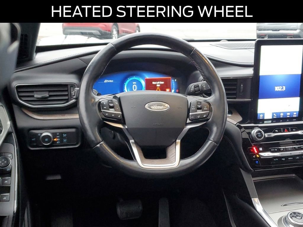 Certified 2021 Ford Explorer Platinum w/ Equipment Group 601A image 8