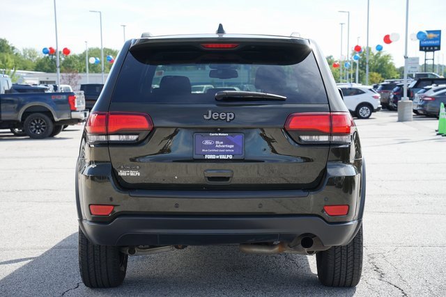 Used 2016 Jeep Grand Cherokee Laredo 75th Anniversary image 6