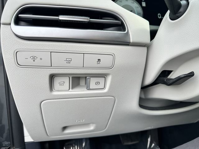 Used 2023 Hyundai Palisade Limited AWD/4WD image 30