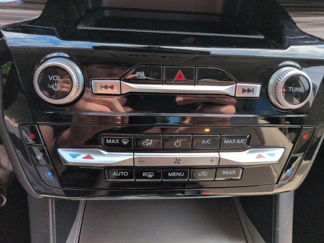 Certified 2023 Ford Explorer Limited w/ Equipment Group 301A AWD/4WD image 43