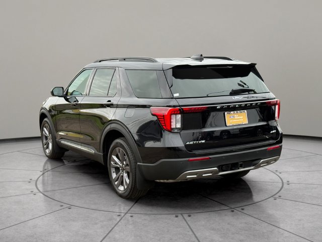 Certified 2025 Ford Explorer Active w/ Active Comfort Package AWD/4WD image 9