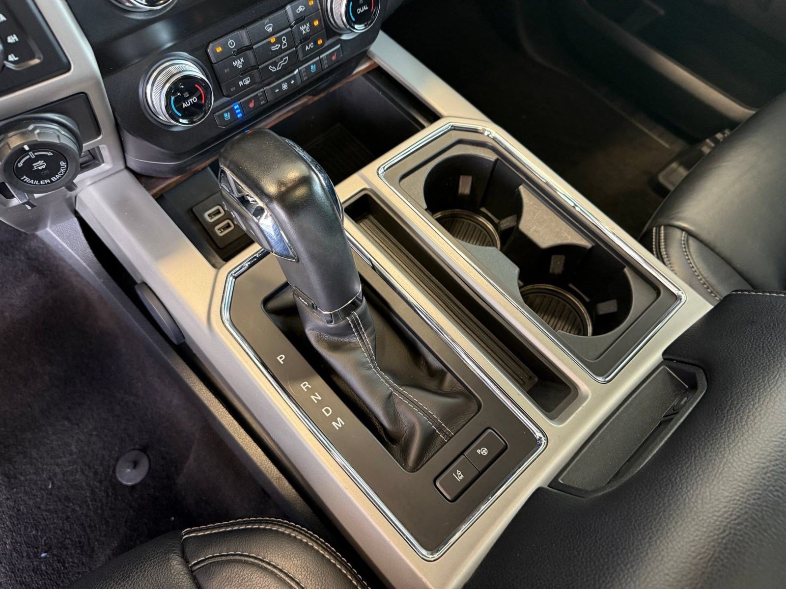 Certified 2019 Ford F150 Lariat w/ Equipment Group 502A Luxury AWD/4WD image 21