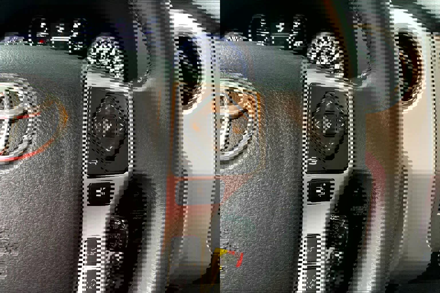 Used 2018 Toyota Tundra Limited image 22