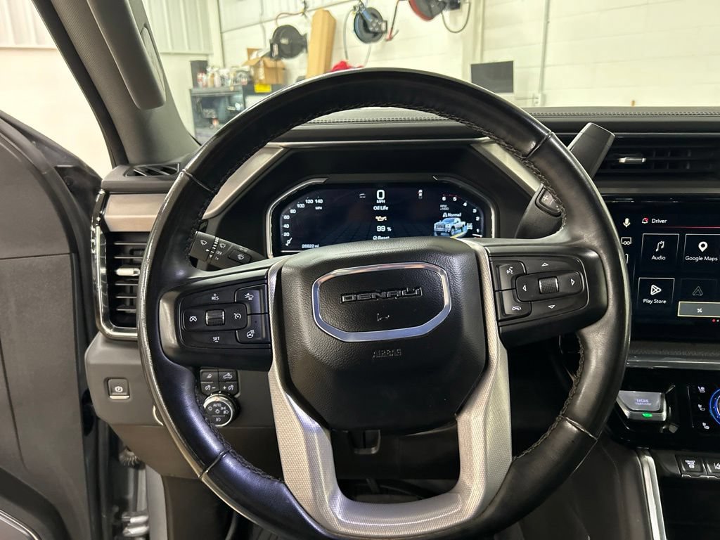 Used 2024 GMC Sierra 2500 Denali w/ Denali Reserve Package AWD/4WD image 17