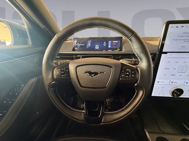 Certified 2025 Ford Mustang Mach-E GT image 13