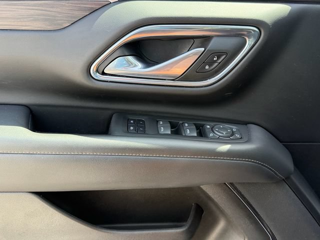 Used 2022 Chevrolet Tahoe LT w/ Luxury Package RWD image 27