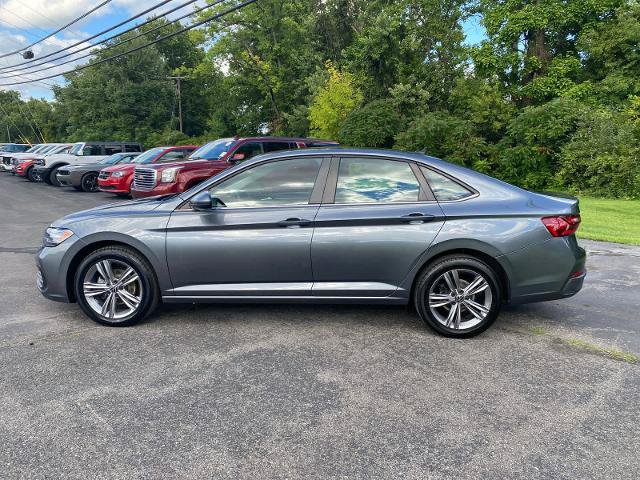 Used 2022 Volkswagen Jetta SE FWD image 7