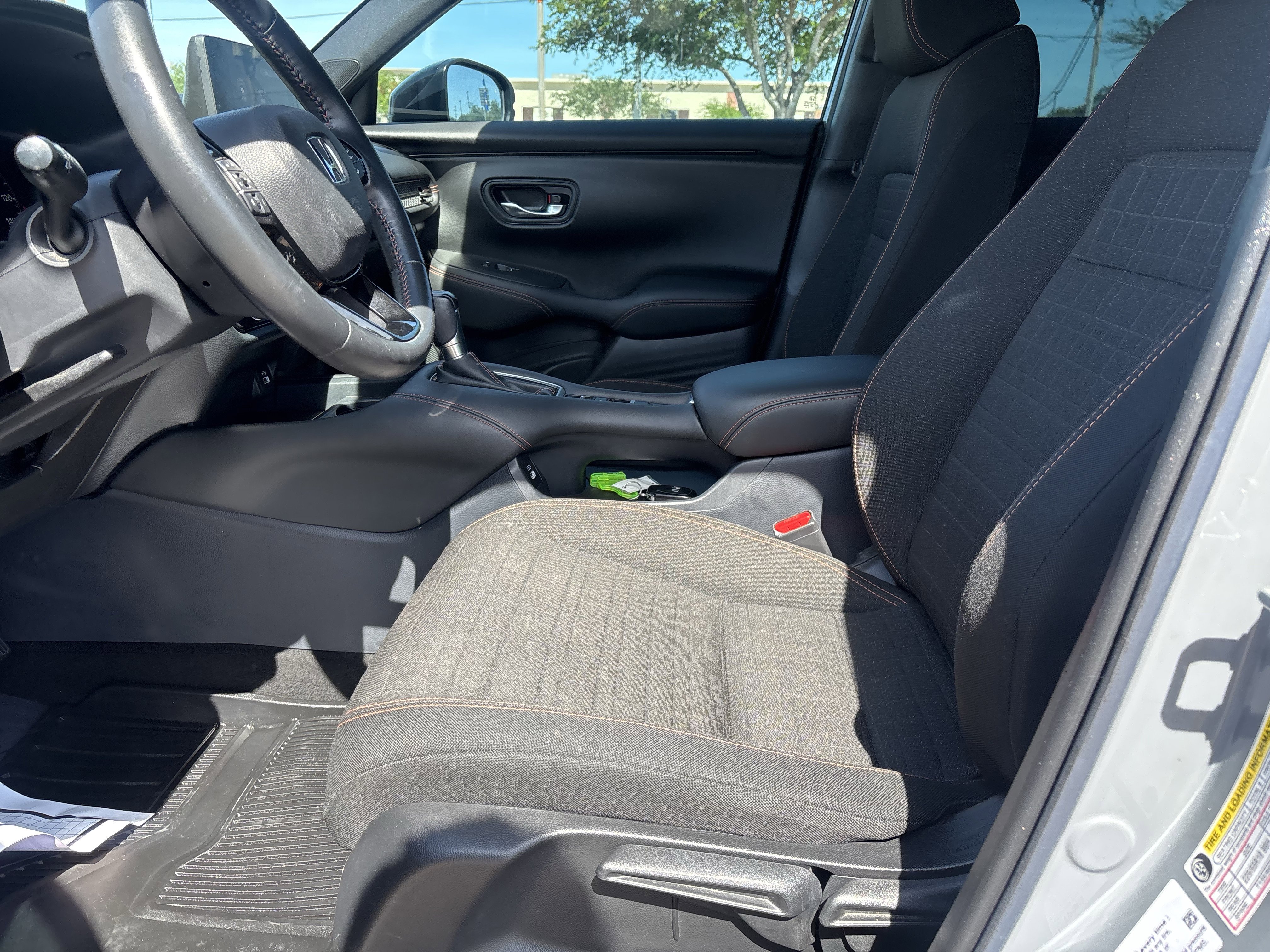 Used 2023 Honda HR-V Sport image 10