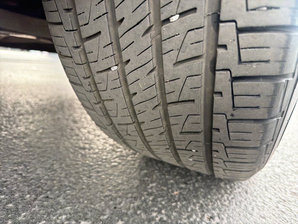 Certified 2017 Ford Explorer Limited AWD/4WD image 6
