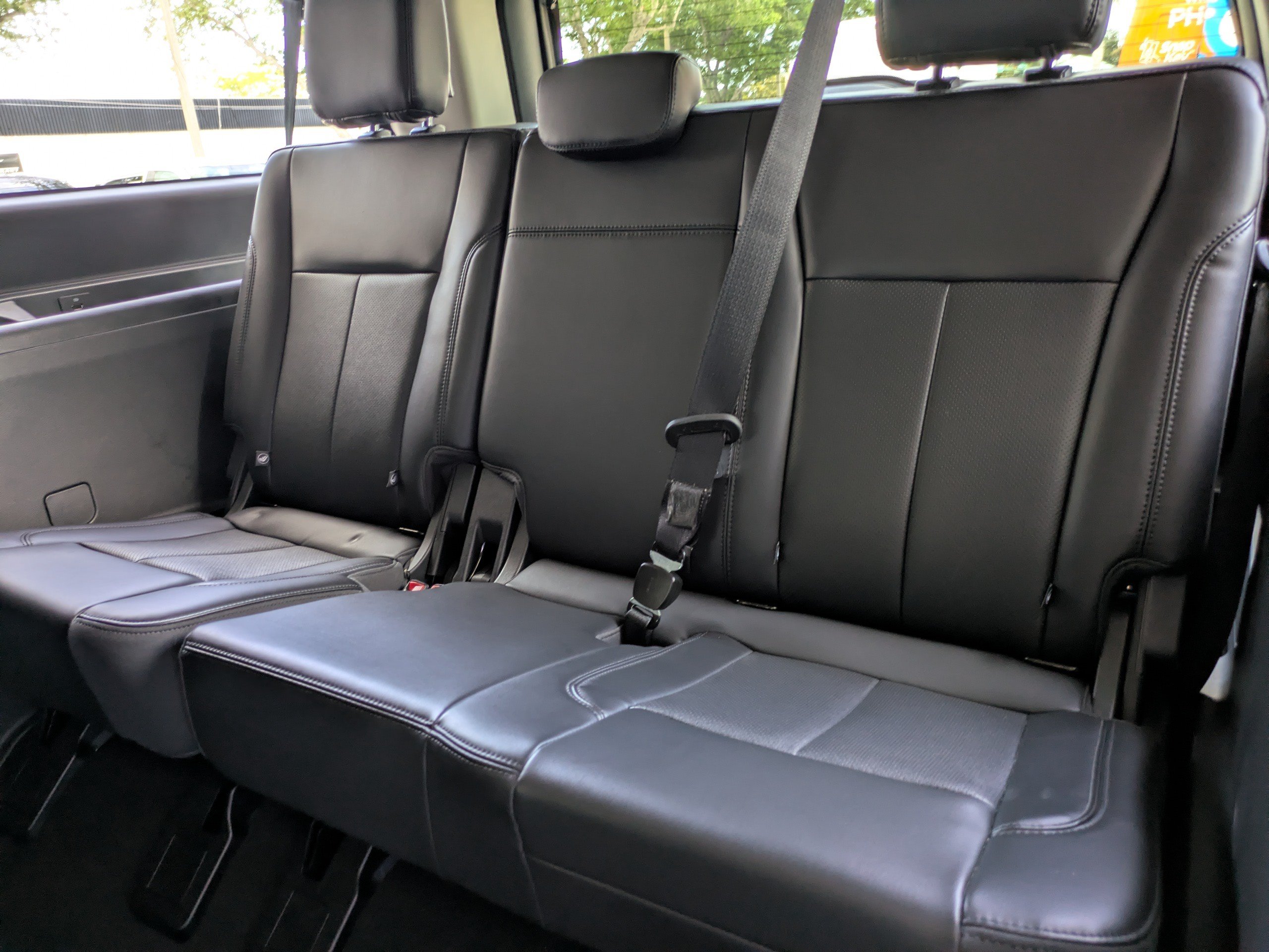 Certified 2024 Ford Expedition Max XLT RWD image 15