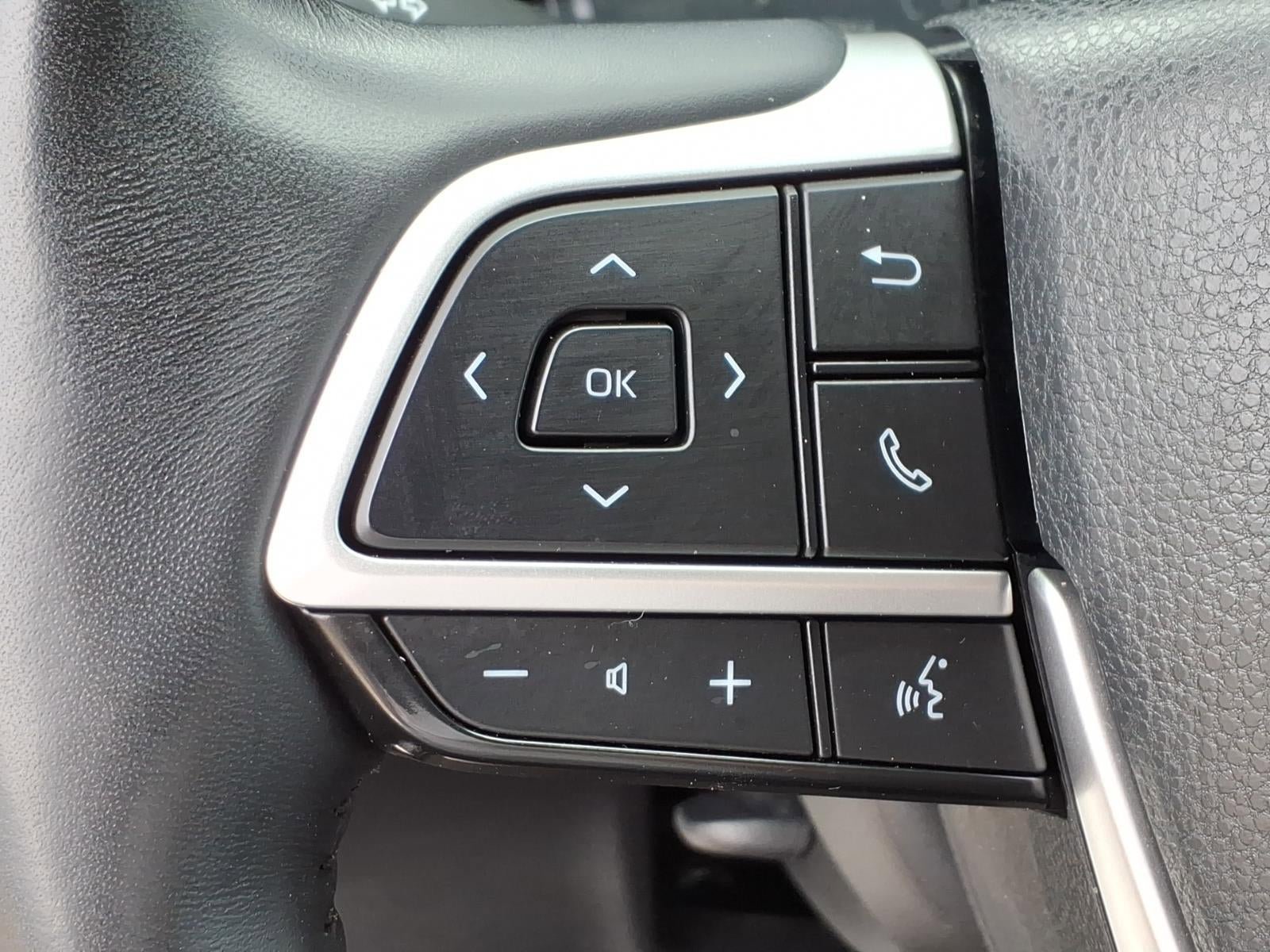 Used 2024 Toyota Grand Highlander FWD image 25