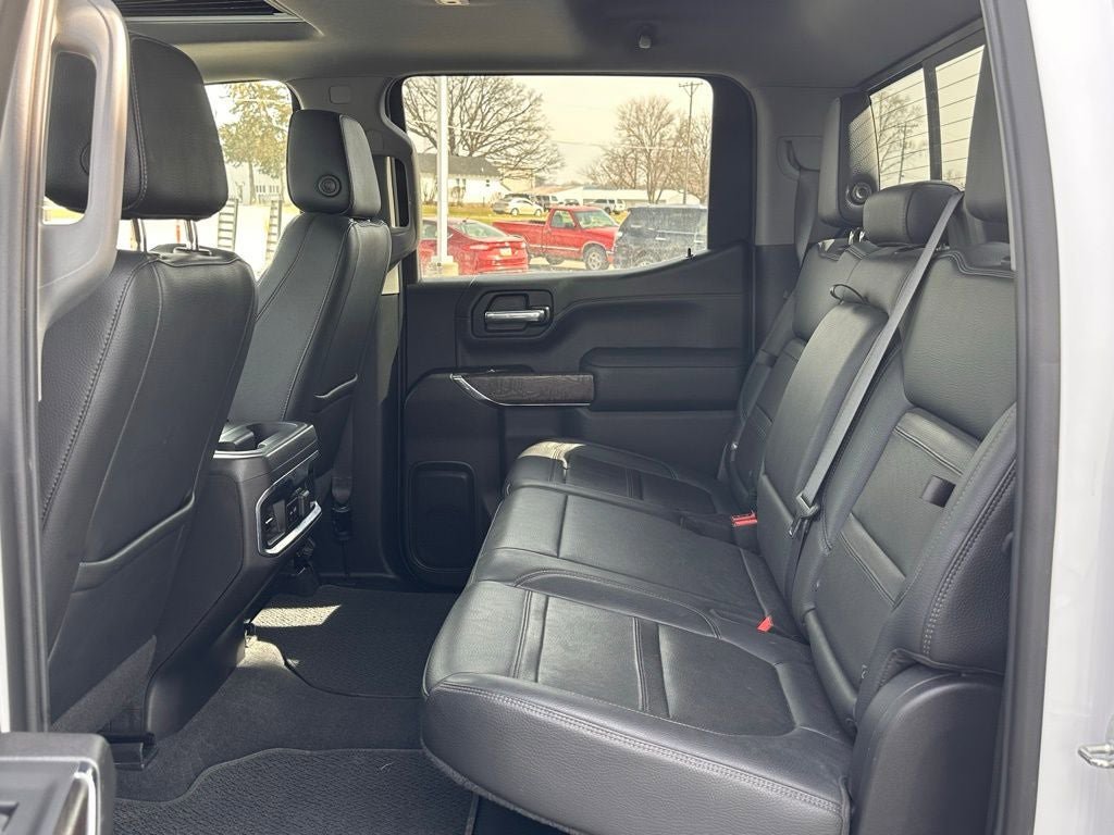 Used 2022 GMC Sierra 1500 Denali w/ Driver Alert Package II AWD/4WD image 18
