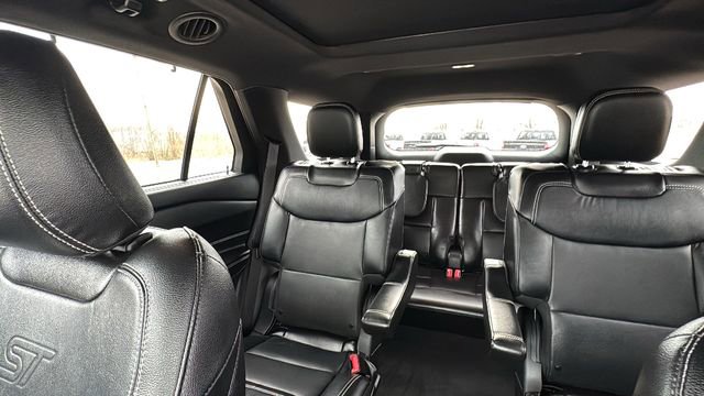 Certified 2023 Ford Explorer ST w/ Equipment Group 401A image 28