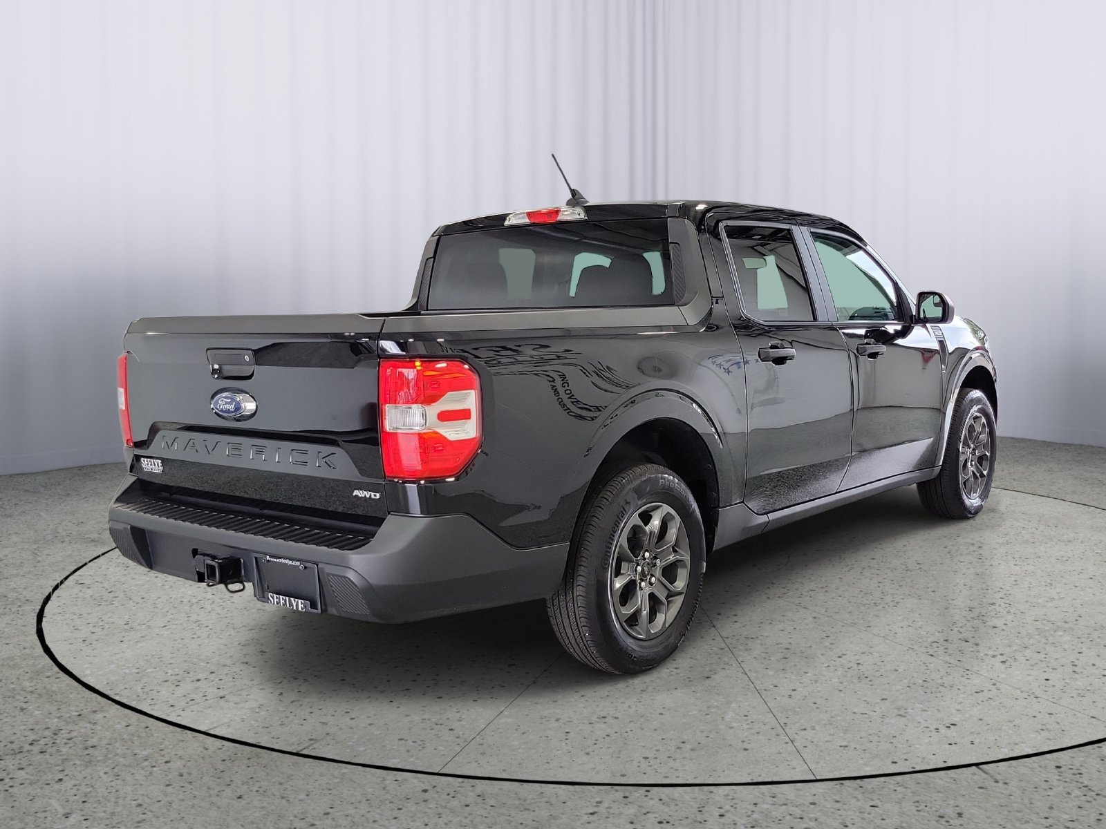 Certified 2024 Ford Maverick XLT w/ Equipment Group 300A Standard AWD/4WD image 2