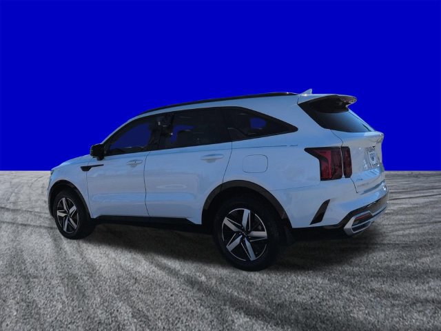 Used 2023 Kia Sorento S w/ Panoramic Sunroof Package FWD image 6