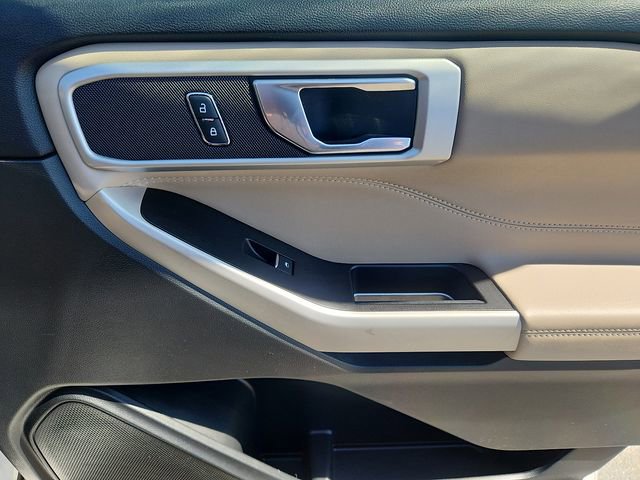 Certified 2022 Ford Explorer XLT w/ Equipment Group 202A image 36