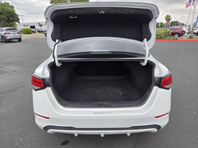 Used 2025 Nissan Sentra SV FWD image 27