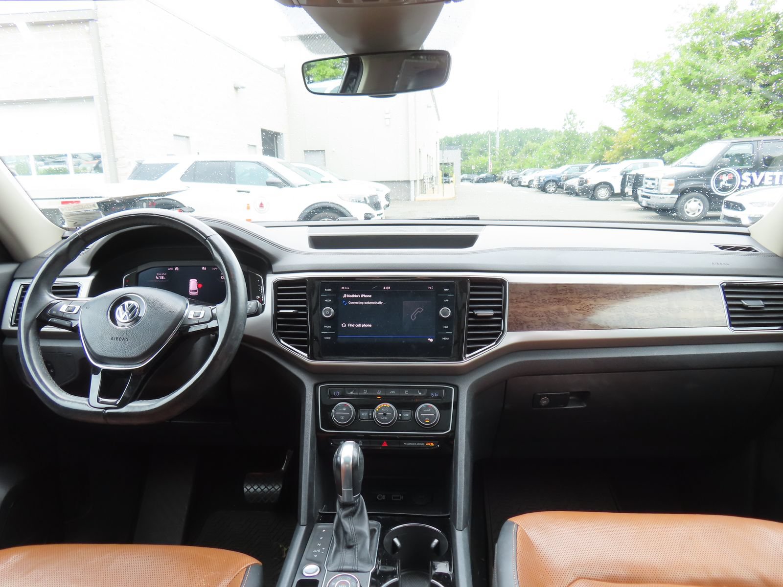 Used 2019 Volkswagen Atlas SEL Premium AWD/4WD image 17