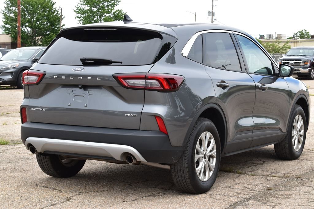 Certified 2023 Ford Escape Active AWD/4WD image 5