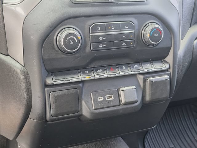 Used 2021 Chevrolet Silverado 1500 Custom RWD image 17