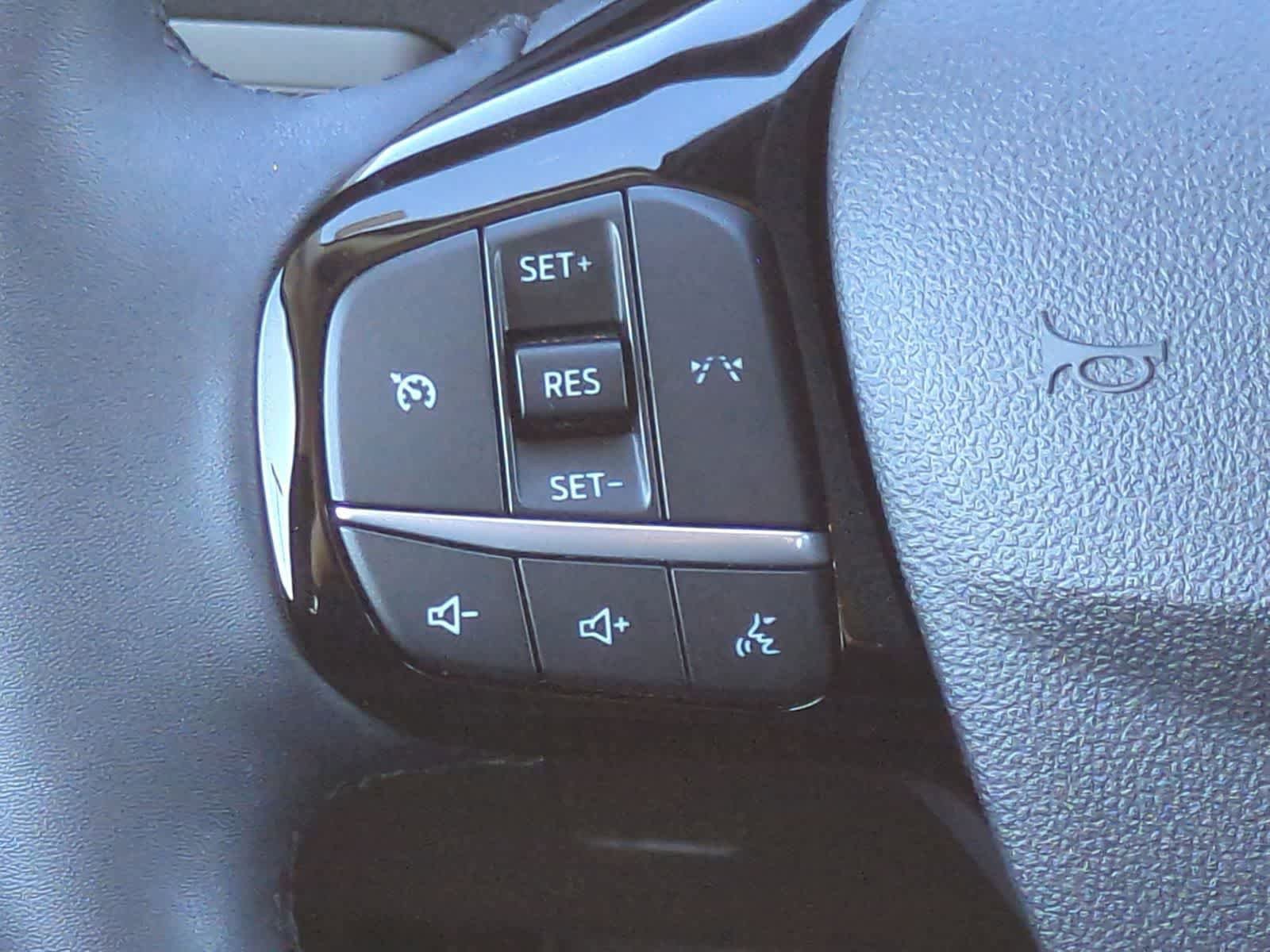 Certified 2023 Ford Escape Active AWD/4WD image 23