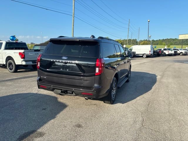 Certified 2025 Ford Expedition Active AWD/4WD image 31