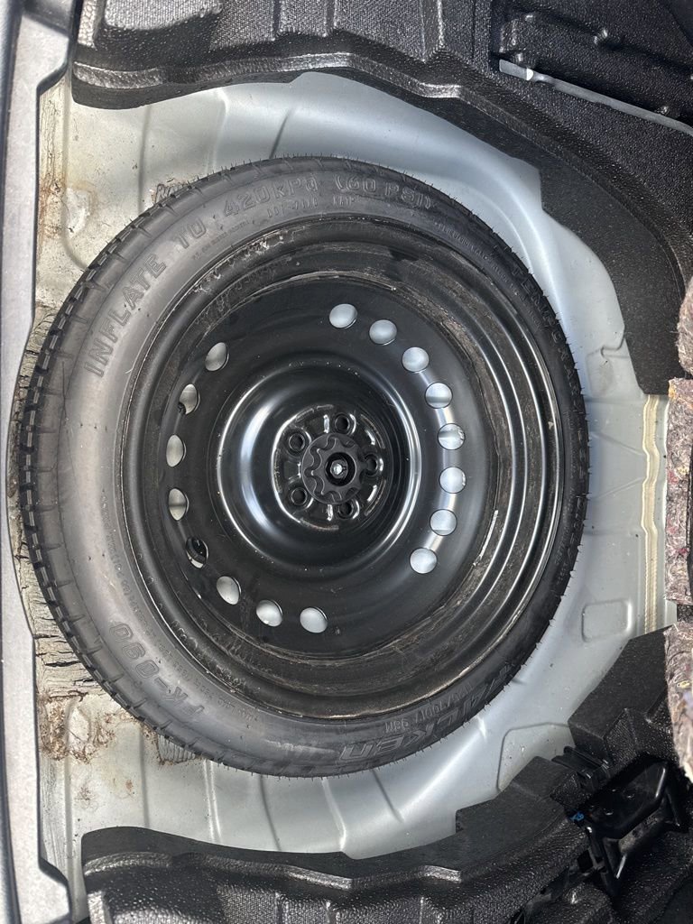 Used 2018 Toyota Prius Two w/ Prius Two Safety Plus Package image 29