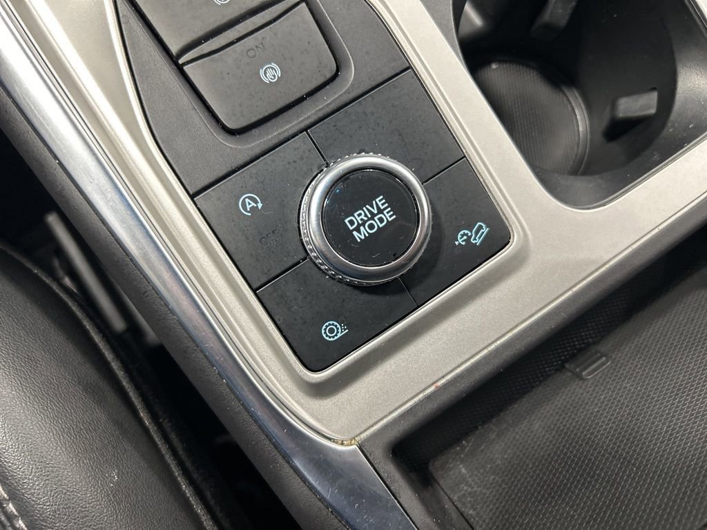 Certified 2023 Ford Explorer XLT w/ Equipment Group 202A image 24