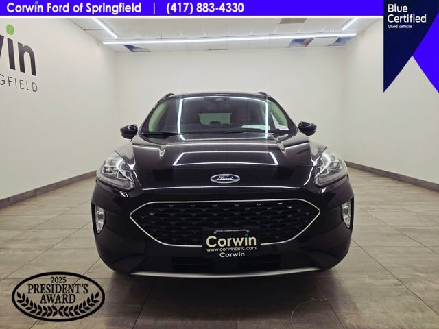 Certified 2020 Ford Escape Titanium image 7