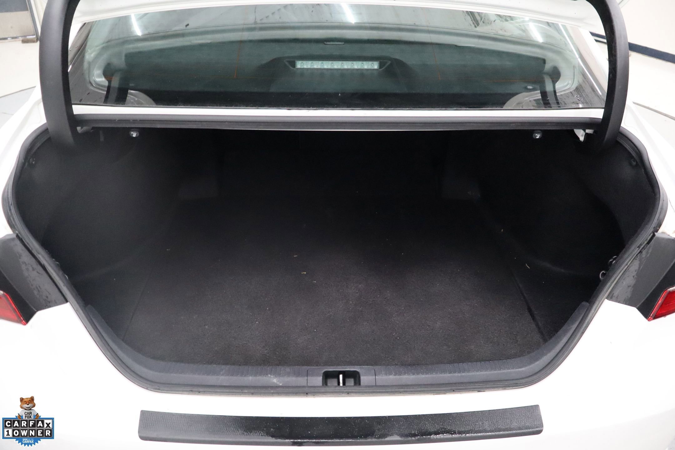 Used 2024 Toyota Camry SE w/ Cold Weather Package image 34