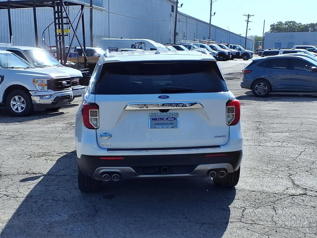 Certified 2023 Ford Explorer King Ranch w/ Technology Package AWD/4WD image 4