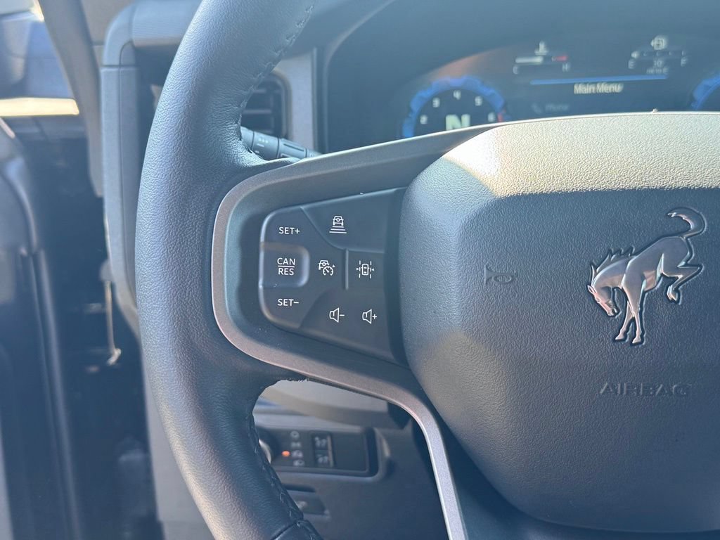 Certified 2025 Ford Bronco Badlands w/ Sasquatch Package AWD/4WD image 13